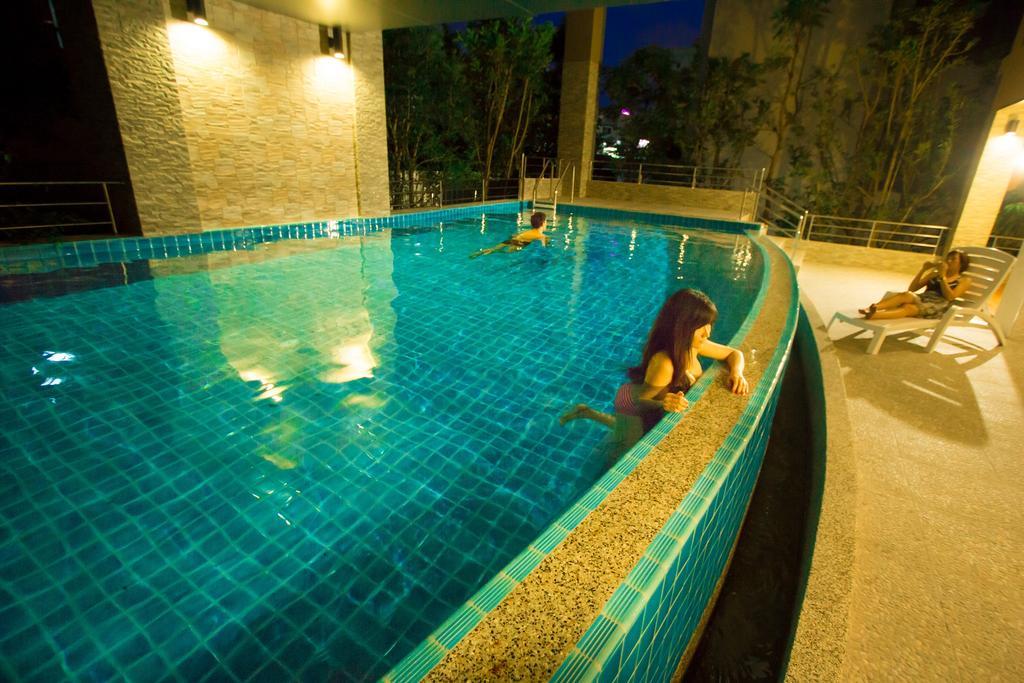 Bb Garden Resort Bangkok Eksteriør bilde